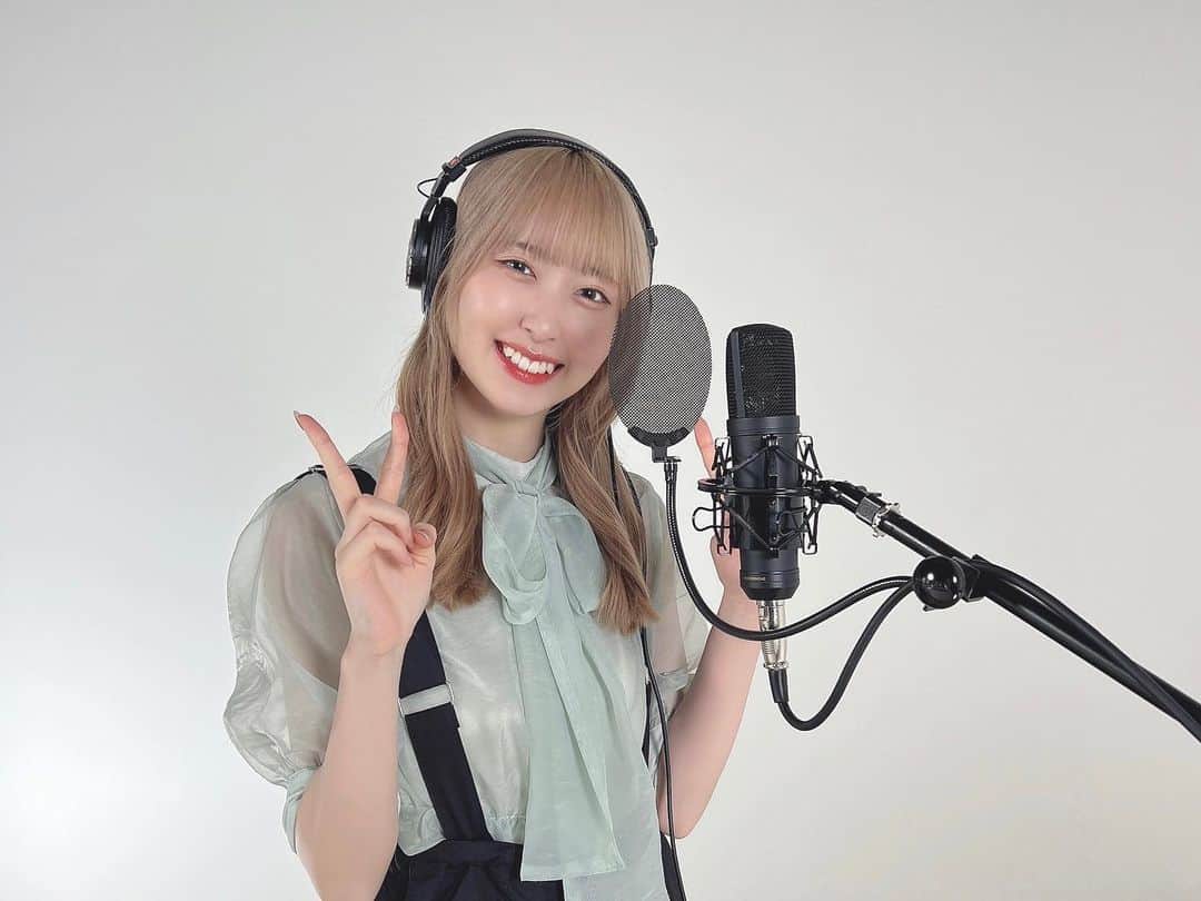 川中子奈月心のインスタグラム：「昨日の歌ってみた動画のオフショット📷🫧  いこのいじょいchさんにてAdoさんの｢ウタカタララバイ｣を歌わせていただきました🎤  “歌ってみた”ずっと夢だったの💭  そして歌うこともとっても大好きなので今回やらせていただけて本当に嬉しいです🌟  皆さんのコメントもすっごく嬉しかったよ！！！  たくさん聴いていただきたいです🎵」
