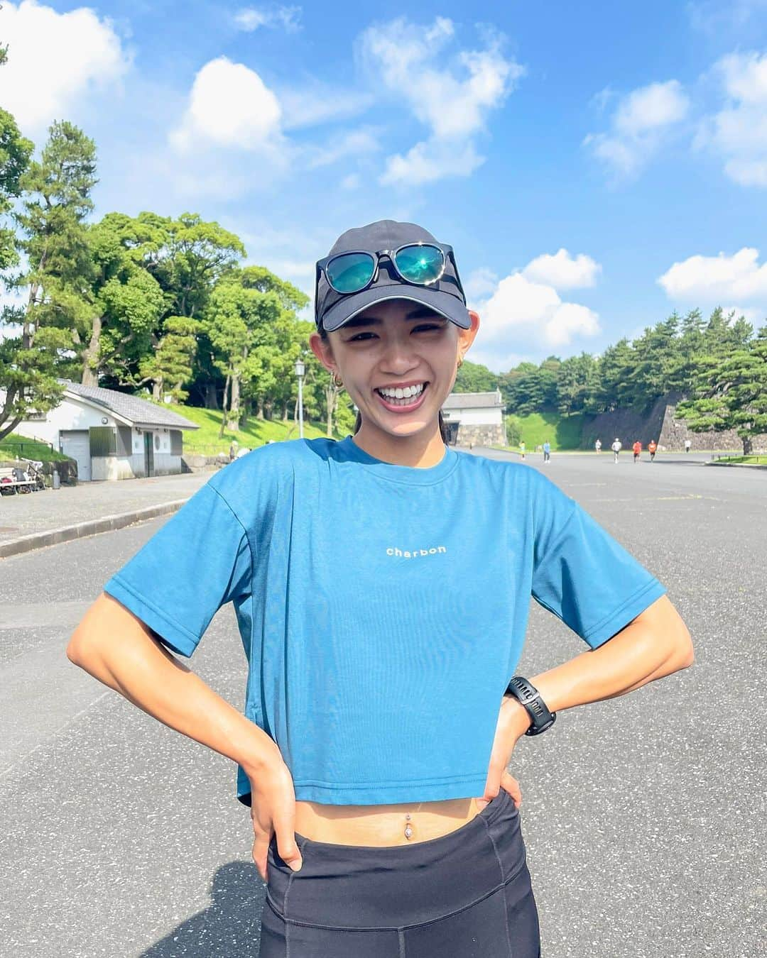 坪井ミサトさんのインスタグラム写真 - (坪井ミサトInstagram)「10km jog🏃‍♀️🔥  少し前から股関節に違和感があり 1週間ぶりのRUN！  痛みがあると無理をしない。 半年間の膝の怪我で学習しました🥹  早く思いっきり走りたいな🔥 ボチボチいきます！  #run #running #ランニング #マラソン #フルマラソン #fitness #workout」6月26日 22時48分 - misato1030