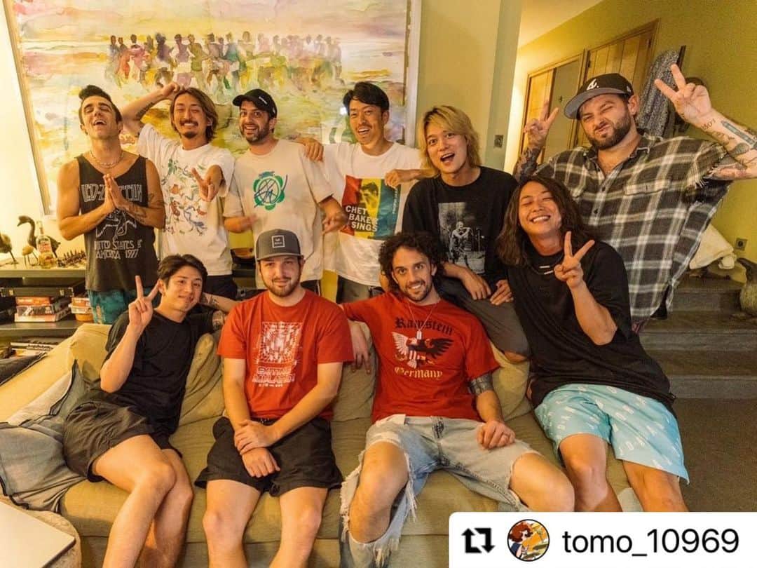 ONE OK ROCK WORLDさんのインスタグラム写真 - (ONE OK ROCK WORLDInstagram)「Repost @10969taka with @use.repost ・・・ We had a such a wonderful night in PARIS 🇫🇷 with @maisonchampagnesalon @depond.didier @ryujiteshima -  #Repost @tomo_10969 with @use.repost ・・・ 2週間の制作合宿が終わりました  素晴らしいチームに囲まれてクリエイティブに没頭する毎日はとても刺激的でした  生み出されたたくさんの曲達の他にも、思い出がいっぱい☺️  みんなありがとう✨ 少し休んでツアー後半戦🔥✌️  ・・・ 2 weeks of composing camp has come to an end.   Being surrounded by an amazing team and being immersed in creativity everyday was very inspiring.  To add on to the amazing songs that we created, I have made amazing memories with everyone ☺️  Thank you everyone ✨ Have a good rest and let's get it for the 2nd half of the tour 🔥✌️  @ka2official612 📸」6月26日 22時54分 - oneokrockworld
