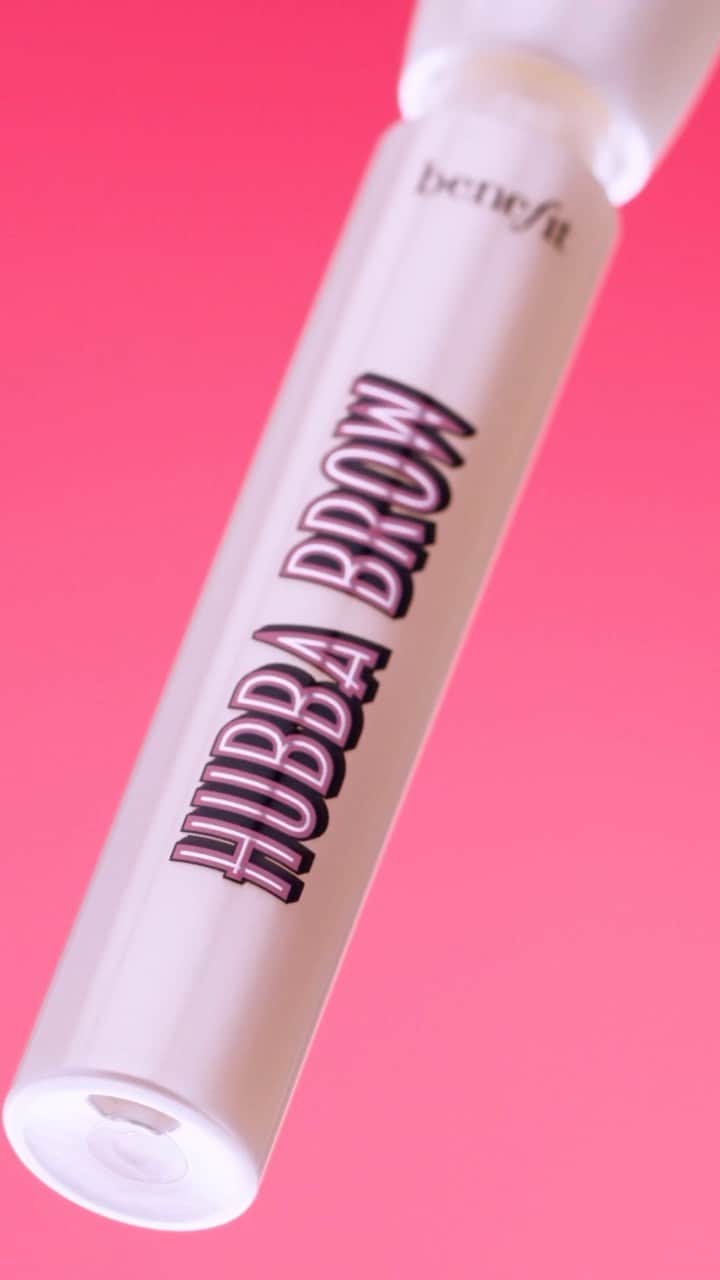 Benefit Cosmeticsのインスタグラム：「Hubba, hubba 😍 NEW Hubba Brow Serum is *officially* here to help brows look fuller, healthier and more nourished over time! ⁠ ⁠ Gentle on sensitive skin and packed with extra-conditioning ingredients, this serum means brows-ness. 🤝⁠ ⁠ #benefitcosmetics #hubbabrow #browserum」