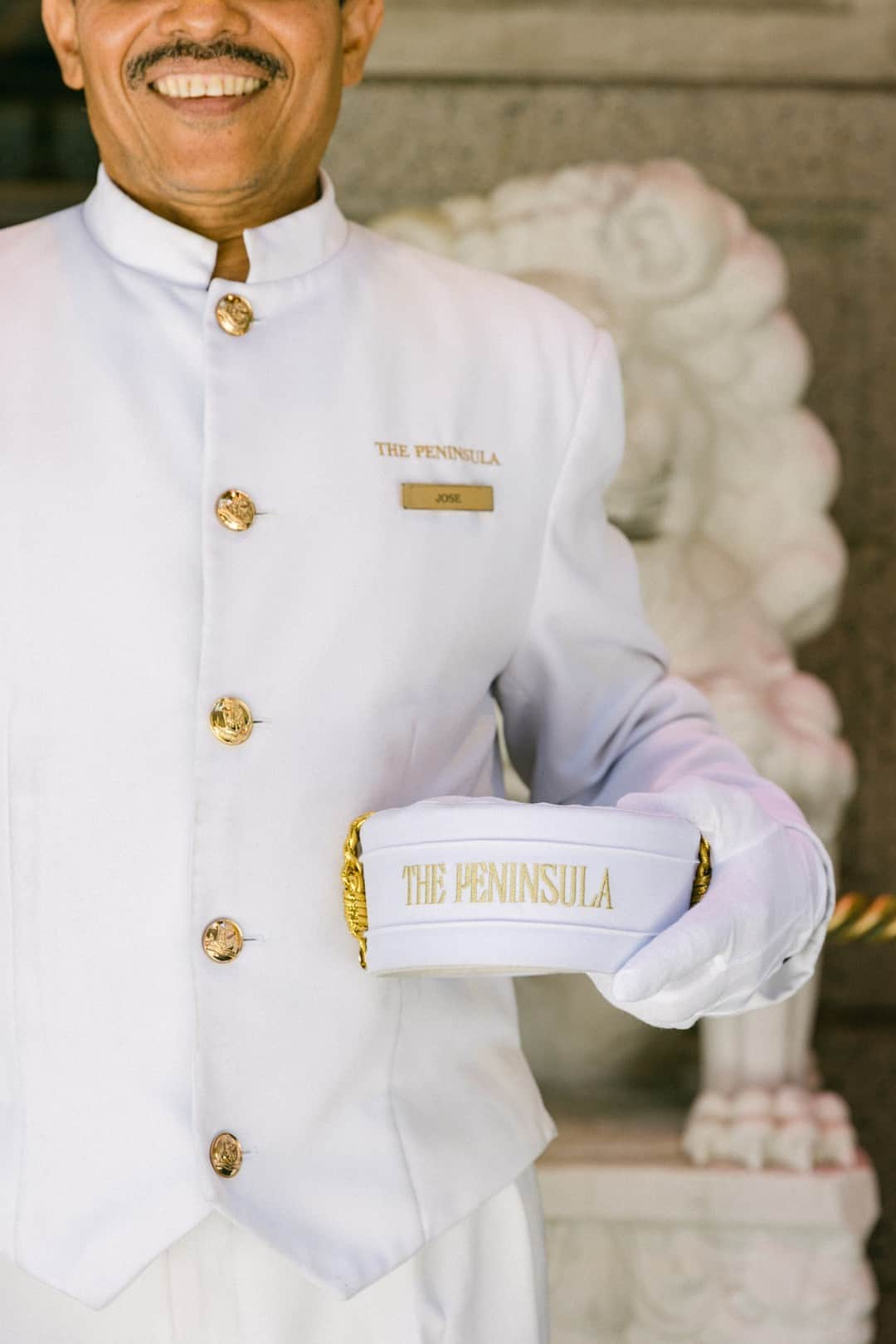 The Peninsula New Yorkのインスタグラム：「Expect the extraordinary.   #thepeninsulanewyork #luxuryhotels #newyorkhotels #fifthavenue」