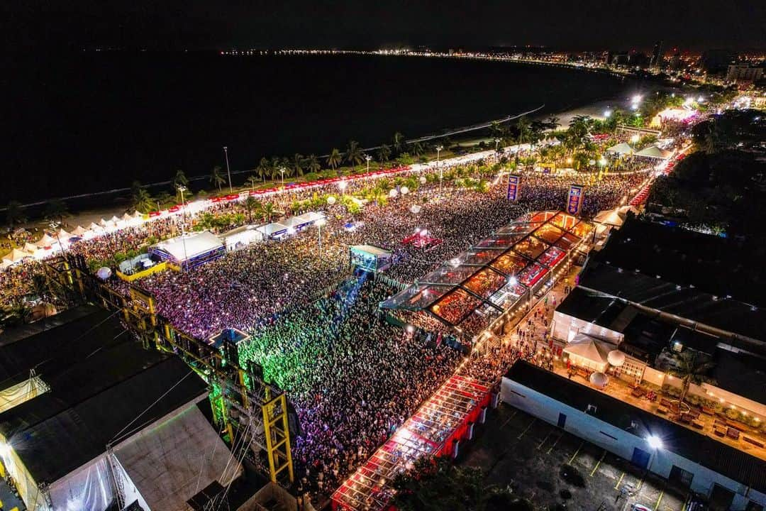 グスタボ・リマさんのインスタグラム写真 - (グスタボ・リマInstagram)「Maceió-AL sensacional BBzada ❤️🏛」6月27日 0時31分 - gusttavolima