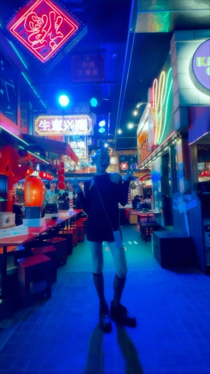 のインスタグラム：「wanted to try this trend🤳🏻」