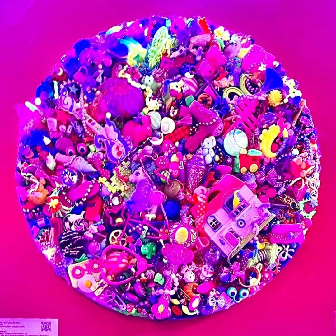 増田セバスチャンのインスタグラム：「Colorful Rebellion -More Is More #2-, 2017 #sebastianmasuda #sushidelic」