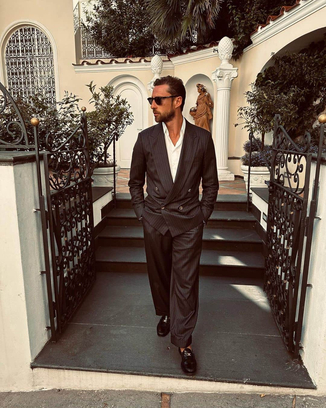 クラウディオ・マルキジオさんのインスタグラム写真 - (クラウディオ・マルキジオInstagram)「26 Giugno  2^ parte  #capri #anacapri #wedding #instagood #styleinspiration」6月27日 1時15分 - marchisiocla8