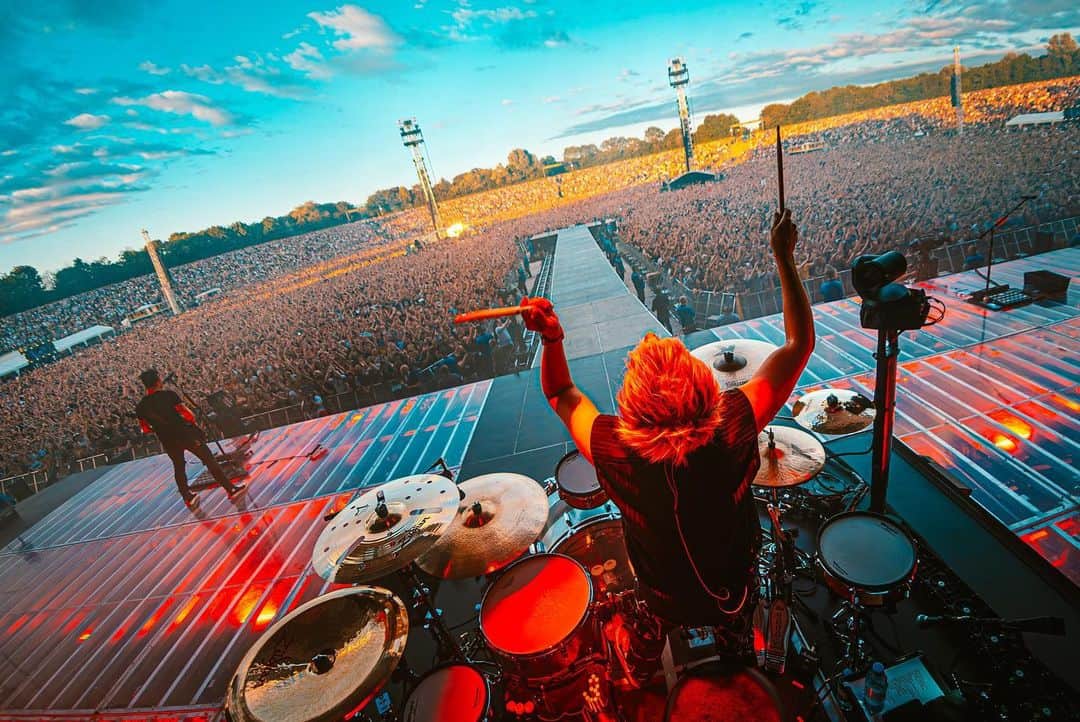 MUSEさんのインスタグラム写真 - (MUSEInstagram)「What an electrifying night, Milton Keynes! We're still buzzing from the sheer brilliance of this unforgettable event. Your presence made it truly remarkable. 🤘⚡️  📸 • @theworkofjar」6月27日 1時31分 - muse