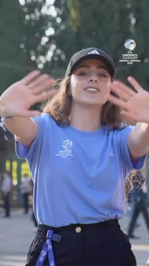 レバン・コビアシビリのインスタグラム：「🇬🇪⚽️ #მევარსაქართველო @nakrebi @georgiagff」