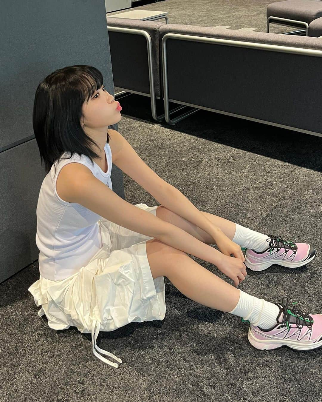 キム・チェウォンさんのインスタグラム写真 - (キム・チェウォンInstagram)「it girl energy 🍭😙」6月3日 12時40分 - _chaechae_1