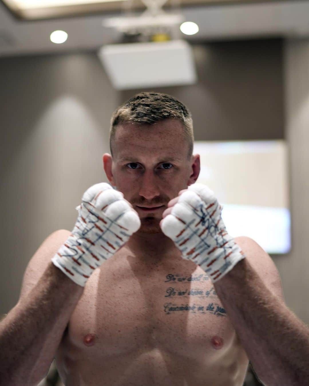 UFCさんのインスタグラム写真 - (UFCInstagram)「Tonight’s #CW155 main event! @jamey_lynch vs @kydriscoll!   Live now on Fight Pass!」6月3日 13時07分 - ufc
