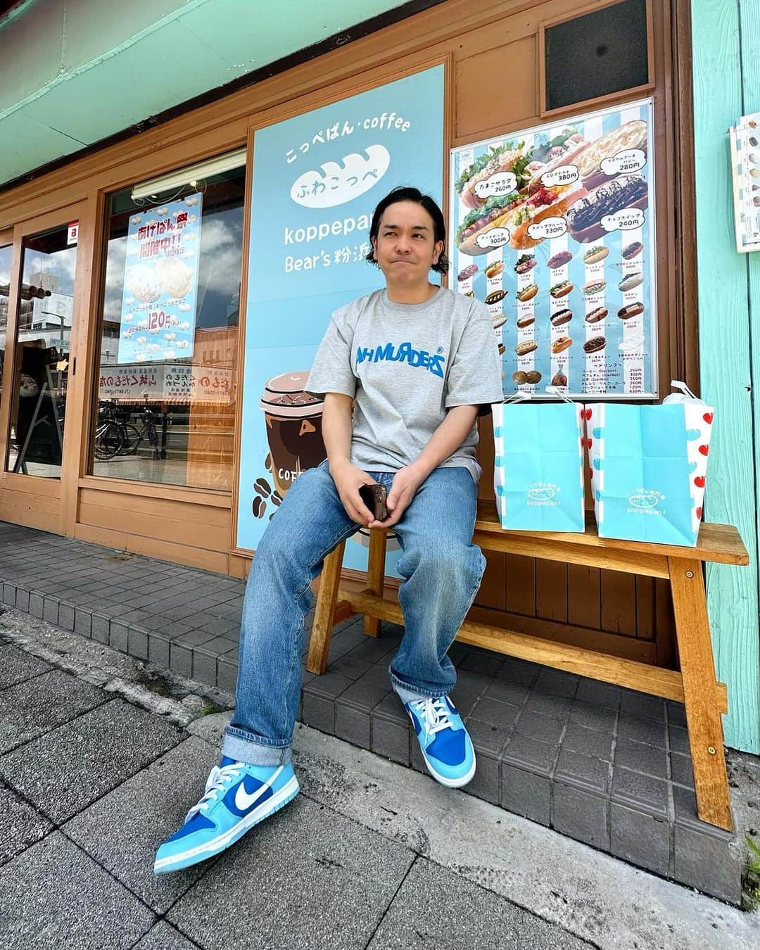 Juniorのインスタグラム：「コッペパン屋さんにきた👍  #コッペパン」