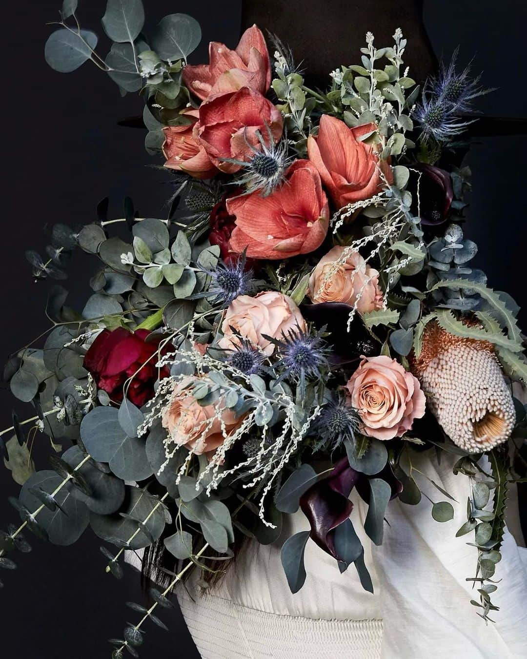 アビゲイル・スペンサーのインスタグラム：「Flowers are my love language. 💐📷 💐📷. #floralfriday  @countylineflorals  @jennapeffley」
