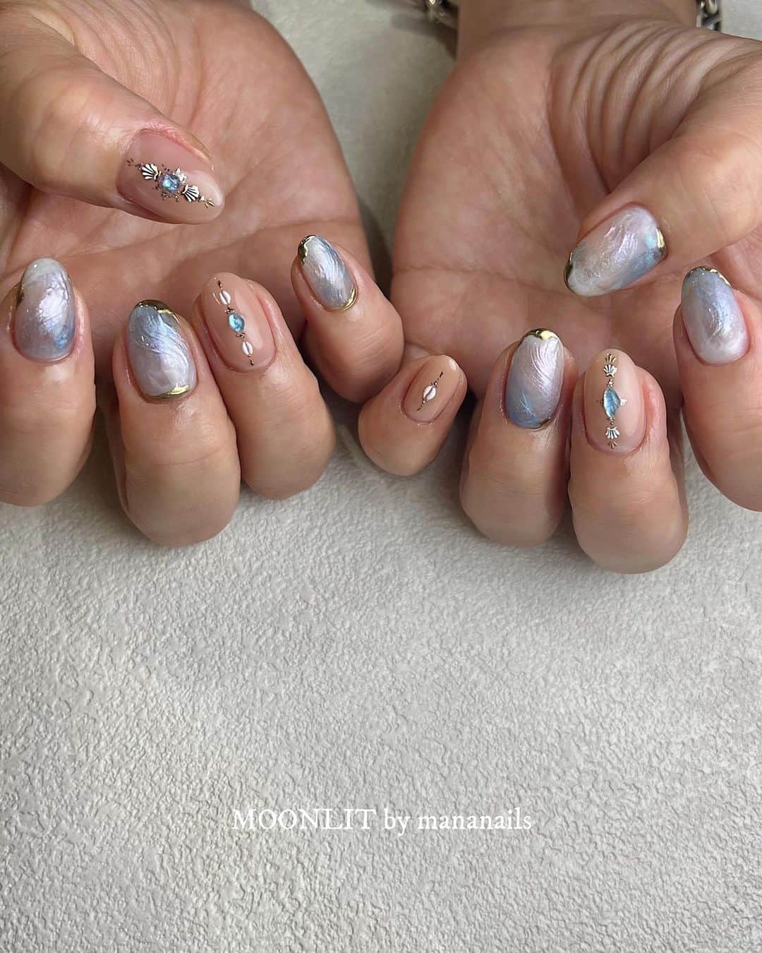 mananailsのインスタグラム：「🧊🫧🐚 梅雨、夏前は涼しげなブルー系のオーダーが増える気がする🫶🏼  ☾120minオフ込み」