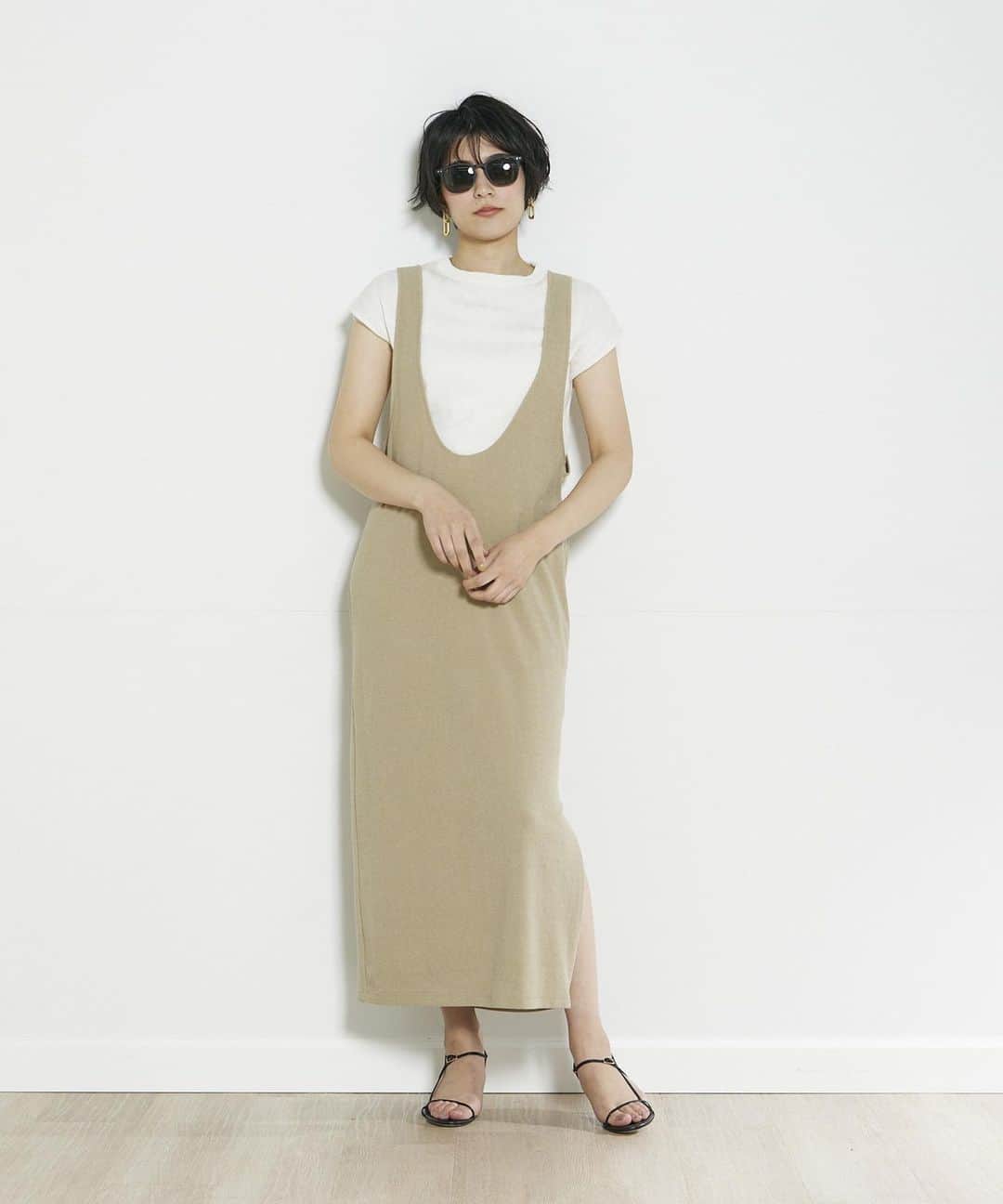 clearimpression_officialのインスタグラム：「• INED CLARO   NEW IN　～May～  初夏に映える装い  2WAYパイルワンピース ￥10,890 (税込)  #inedclaro #イネドクラロ #大人カジュアル　 #休日コーデ #大人女子 #夏ワンピ #サマーニット #flandreonlinestore」