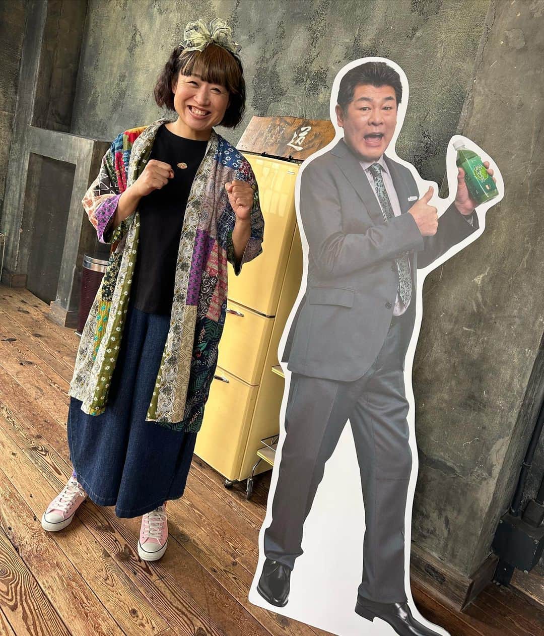それってパクリじゃないですか？さんのインスタグラム写真 - (それってパクリじゃないですか？Instagram)「. ＼#それパク投稿部📝／ 増田社長のパネルを見て思わず ここでの写真はこれやろ～と🥊  【オフショ📷】 月夜ウサギ🐇と亜季  【🎥切り抜き】 公式的第8話のおすすめシーンを6本！ 勝手に心の声を1本  #それパク #それってパクリじゃないですか？」6月3日 12時02分 - sorepaku_ntv