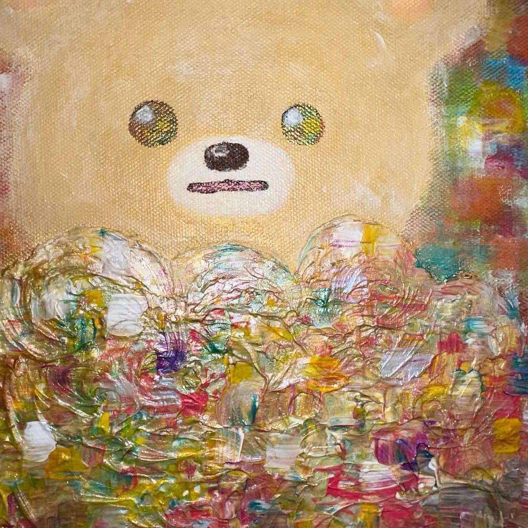 大村まなるさんのインスタグラム写真 - (大村まなるInstagram)「@manabu_ohmura  美しいくま/beautiful bear mixed media 30×30cm  #art #artwork #illustration #kawaii #anime #animal #artgallery #artist #artcollector  #アート #アートギャラリー #かわいい #くま #アクセサリー #ピアス #イヤリング #イラスト #いらすと #いらすとぐらむ #絵 #アートコレクター #動物 #サンリオ」6月3日 21時40分 - manabu_ohmura