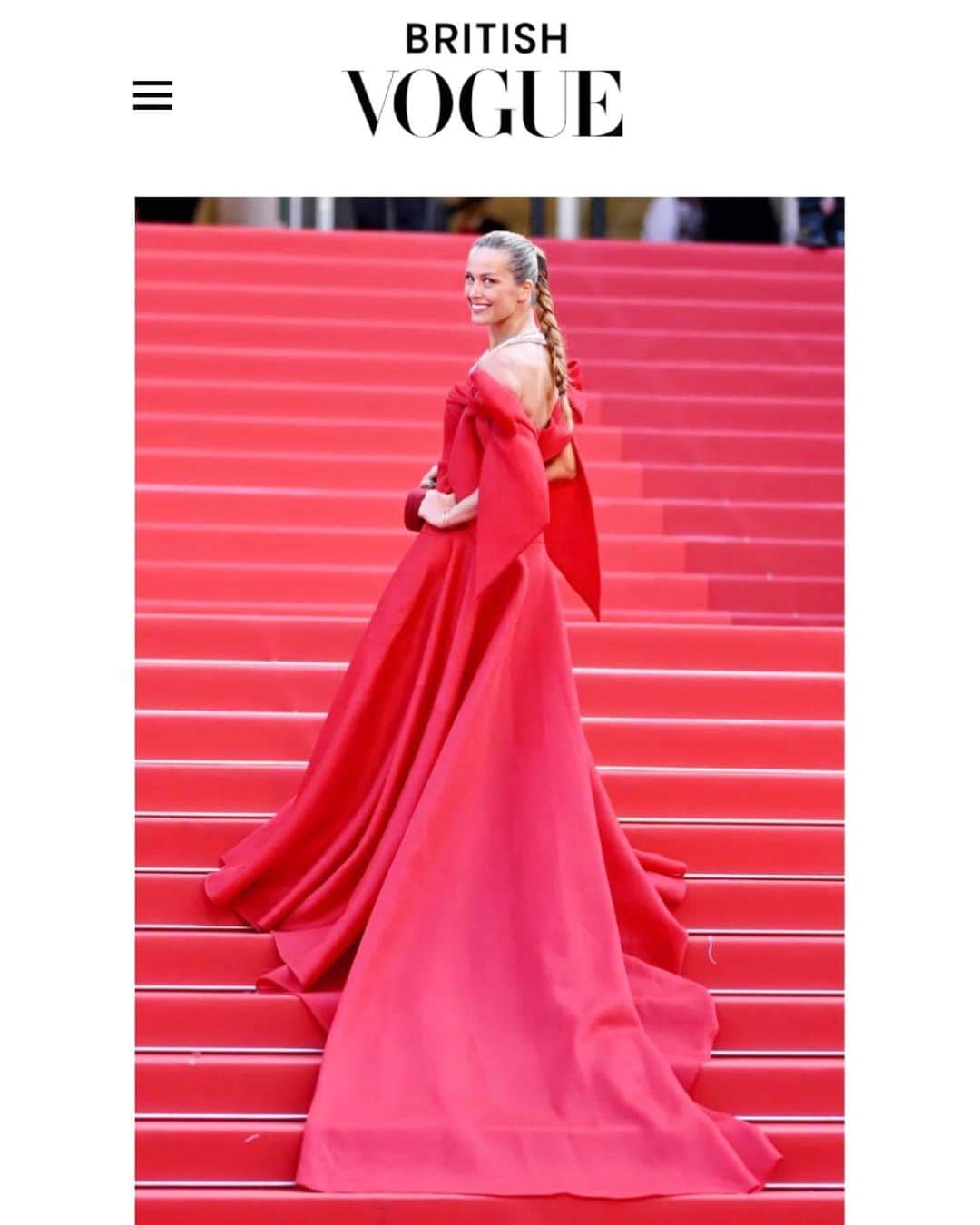 ペトラ・ネムコバのインスタグラム：「This red carpet look was definitely loved ❤️❤️❤️  #THANKYOU 4 the #LOVE  @britishvogue @voguefrance @voguejapan @vanityfairitalia @observer @parismatch   #SUSTAINABLEFashion look by:  Jewellery by @chopard  Dress by @benchellal  Clutch by @rossoyuki   Hair @alexandre_reboul  Make up @samira_pikpo    #Chopard  #CannesFilmFestival #Cannes2023」