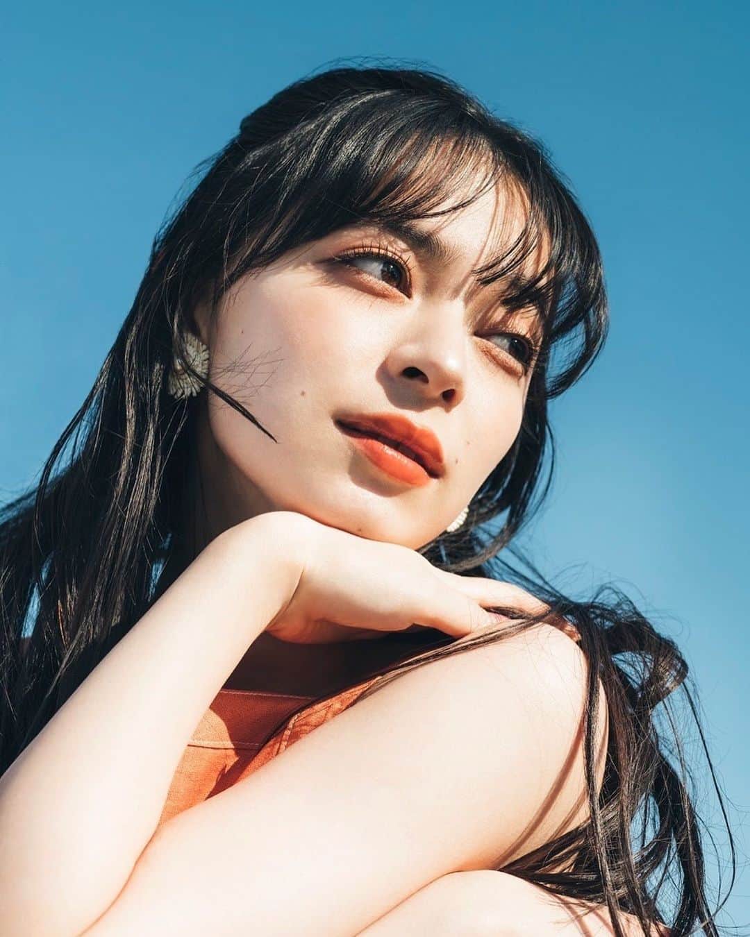のインスタグラム：「⁡ ⁡ 美的7月号🫧 ⁡ 夢月さんにヘアメイクをしていただきました💄💕 令嬢メイクという新しいBEAUTY！ やっぱりメイクって無限大で楽しいですね🥰 ⁡ ⁡ ぜひご覧下さい！ ⁡ ⁡ #美的 #美的7月号」