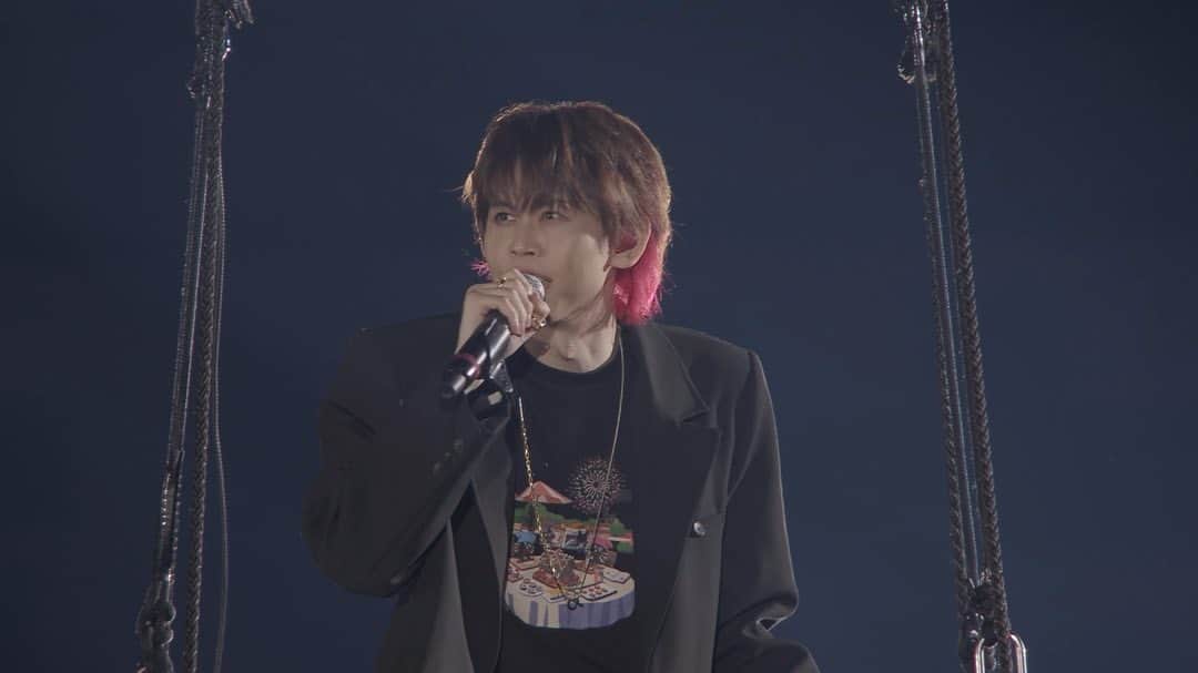 キヨのインスタグラム：「⁡ TOP4 in TOKYO DOME ⁡ みんなありがとちゃんちゃんこ ⁡ 最高ちゃんでした ⁡ 家族に「ちっちゃい頃からどこ行ってもずーっとニコニコしてるのが今も変わってなくて素敵だったよ」と言われたのが本当に嬉しかった。 ⁡ 大好きな人たちが喜んでくれるのは何よりですね。 ⁡ いい感じに好感度上げたんでインスタの投稿今年初めてだけど全部許せサスケ。 ⁡ じゃあな！！！！！！！キヨでした！！！！！！！！！ ⁡  #おうちごはん #カフェ部」