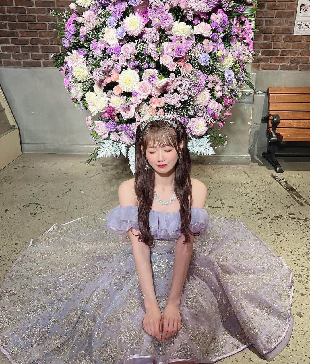 服部有菜さんのインスタグラム写真 - (服部有菜Instagram)「. これで ドレス投稿は終わり…🪽💜  プリンセスにさせてくださってありがとうございました。 . . .」6月3日 21時54分 - yuna__0330.48