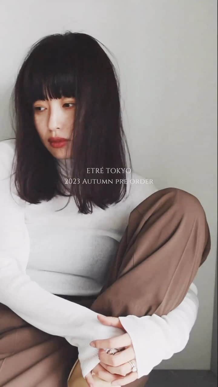 JUNNAのインスタグラム：「@etretokyo   #ETRE23秋  tops/#ETREシアーニットボディースーツ pants/ #etretokyo 23AW boots/ #maisonmargiela   ーーーーーーーーーーーーーーーーーーーー  '23 AUTUMN PRE ORDER  ONLINE STORE 6/8(木) 19:00 - 6/15(木) 12:00  LUMINE SHINJUKU 6/8(木) - 6/14(水)  #156cm#ニット#ワイドバング」