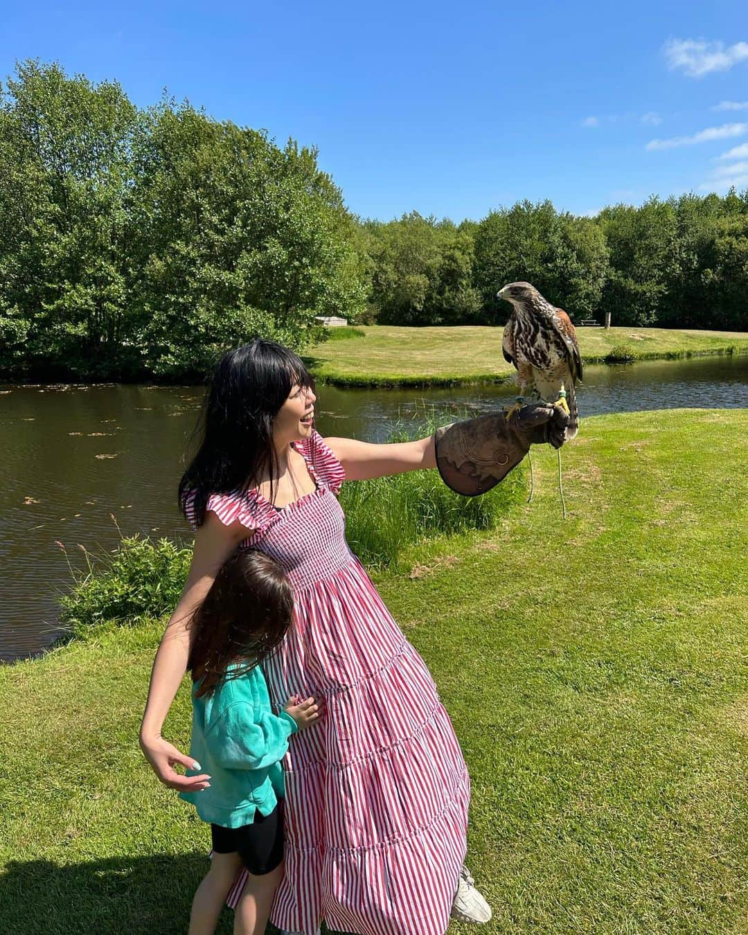 スージー・ロウさんのインスタグラム写真 - (スージー・ロウInstagram)「Former junior member of the RSPB ✌🏻✌🏻✌🏻」6月3日 14時19分 - susiebubble