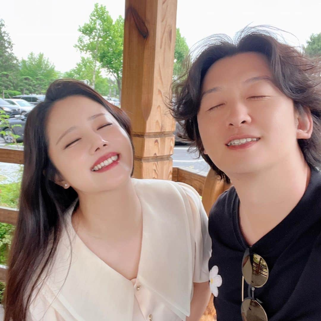 チェ・ソンヒョンのインスタグラム：「#무엇이무엇이똑같을까  암만봐도 나 오빠 닮았네😜🤩♥️」