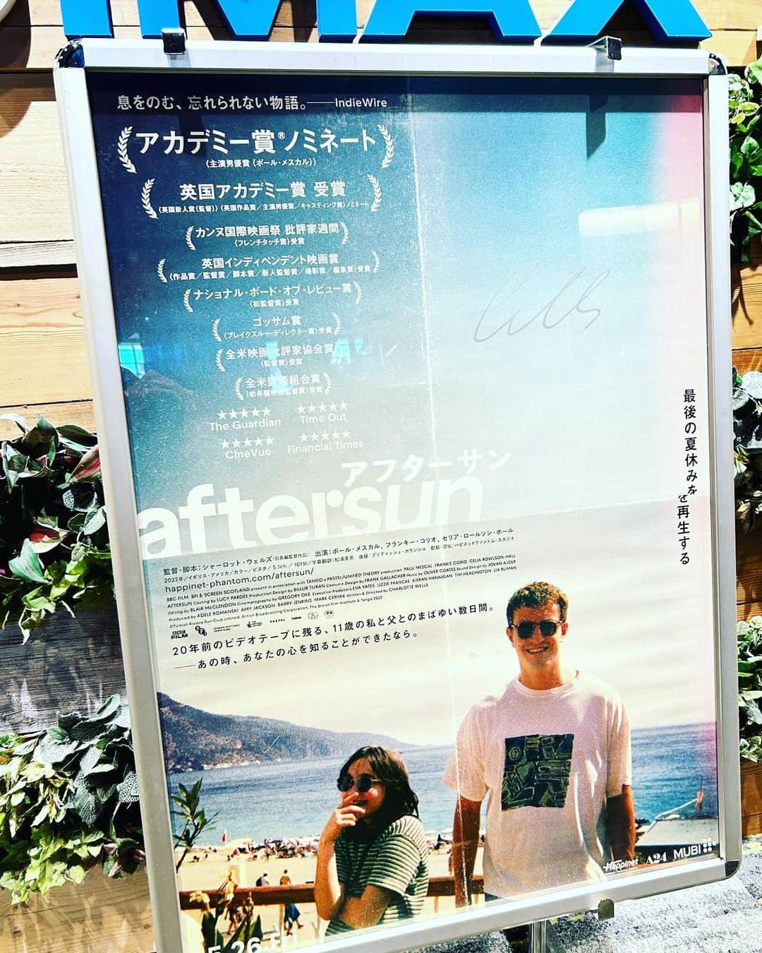 小川真司さんのインスタグラム写真 - (小川真司Instagram)「エンドロールの途中から感極まり涙するという珍しい体験。体感する映画だった。精密に計算されたショットの繋ぎとサウンド。これは劇場で見ないと。 #アフターサン #maguromaru2023」6月3日 17時24分 - maguromaru34