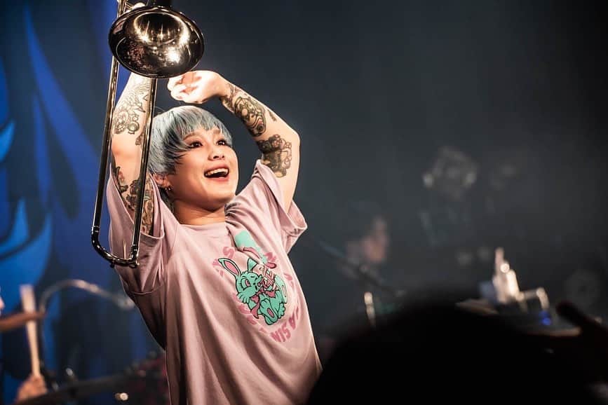 かなすのインスタグラム：「FULL CAPACITY TOUR 名古屋DIAMOND HALL  photo by @hayachinphoto」