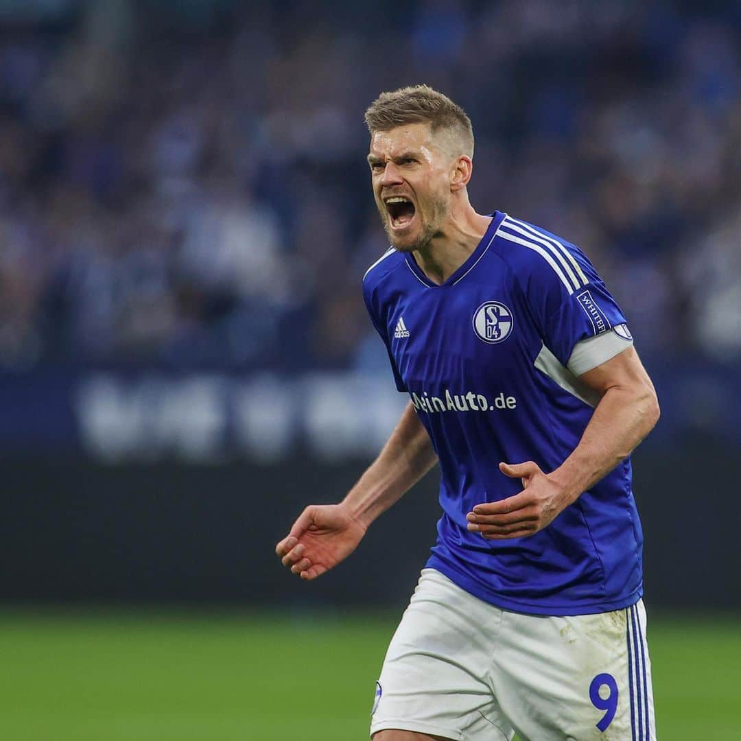 シモン・テローデさんのインスタグラム写真 - (シモン・テローデInstagram)「Hallo Schalker, was soll ich ...