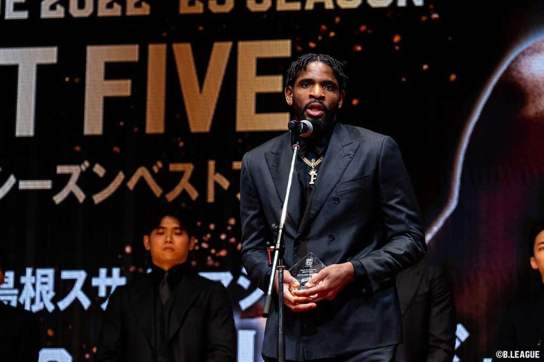 B.LEAGUEさんのインスタグラム写真 - (B.LEAGUEInstagram)「📸📸📸 SWIPE ▶▶︎▶︎︎  🏅B.LEAGUE AWARD SHOW 2022-23🏅  #Bリーグアワード #Bリーグ」6月3日 19時00分 - b.league_official