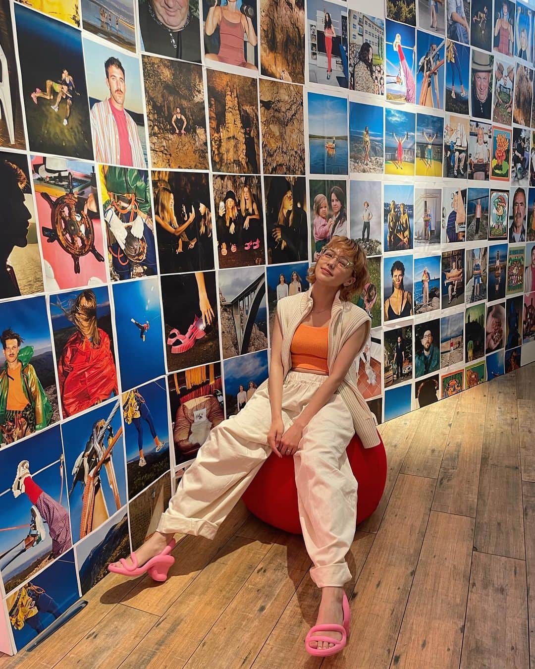 ステファニーのインスタグラム：「🦜💖🌈🍯🎀 CAMPER 2023 FALL&WINTER 可愛くて履きやすいカンペール♡ 今回も可愛かった〜！ ということで私服with @camper_japan #love #fashion #camper #camperlife #カンペール」