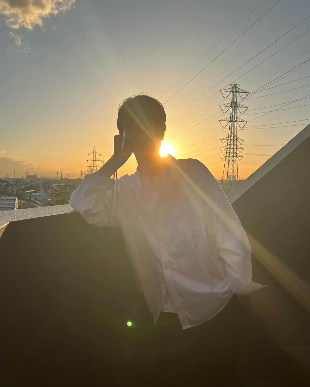 永井響のインスタグラム：「✌️🌅」