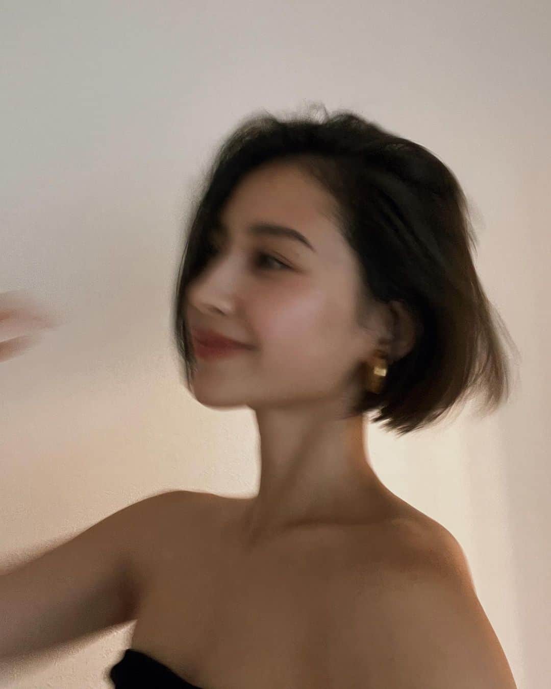 杉本美穂さんのインスタグラム写真 - (杉本美穂Instagram)「トーンダウンしてカットも💇‍♀️ @____nacki.____ いつもありがとうございます🩶🩵🤍」6月3日 19時43分 - sgmt_miho