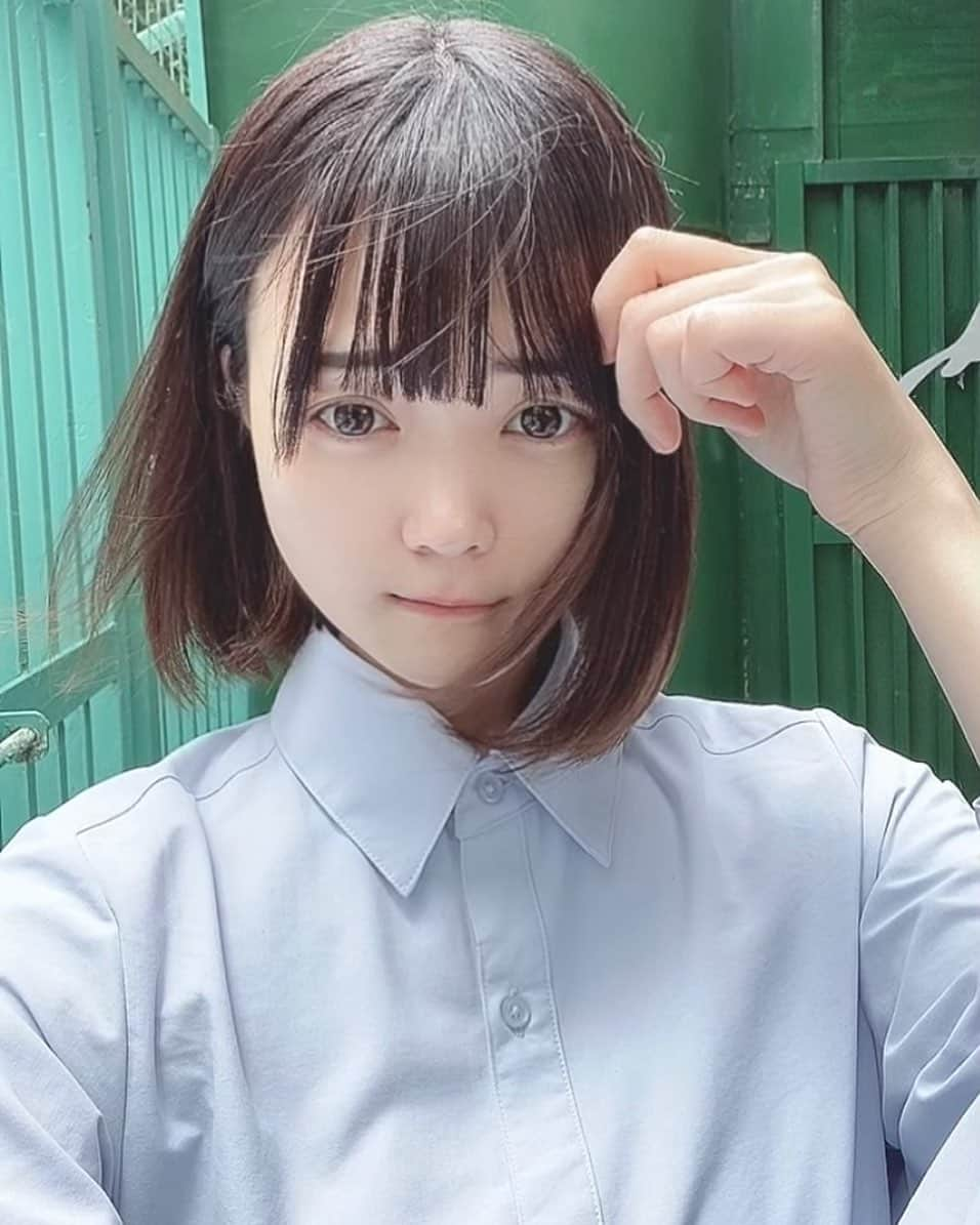 まきろん。のインスタグラム：「あっちぃ」