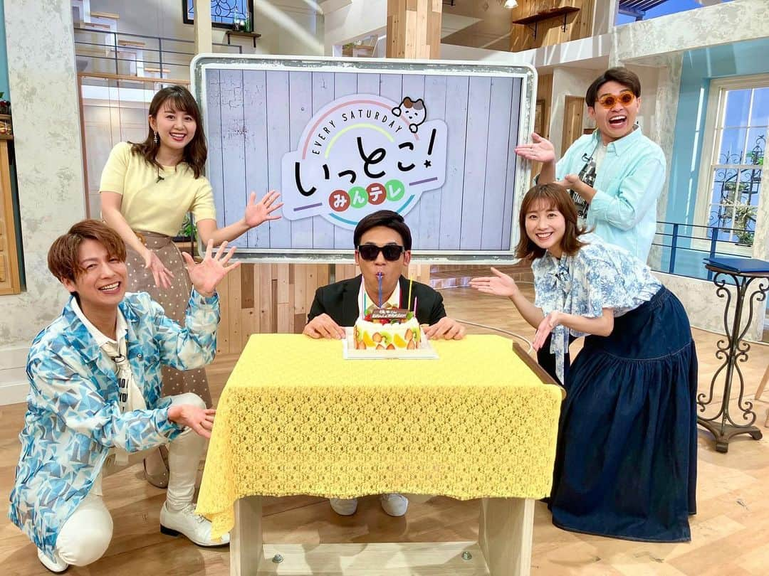 福本義久さんのインスタグラム写真 - (福本義久Instagram)「【33歳になりました🎂】  #いっとこ #UHB #33歳 #誕生日 #アナウンサー #福本義久」6月3日 19時49分 - uhb_fukumoto