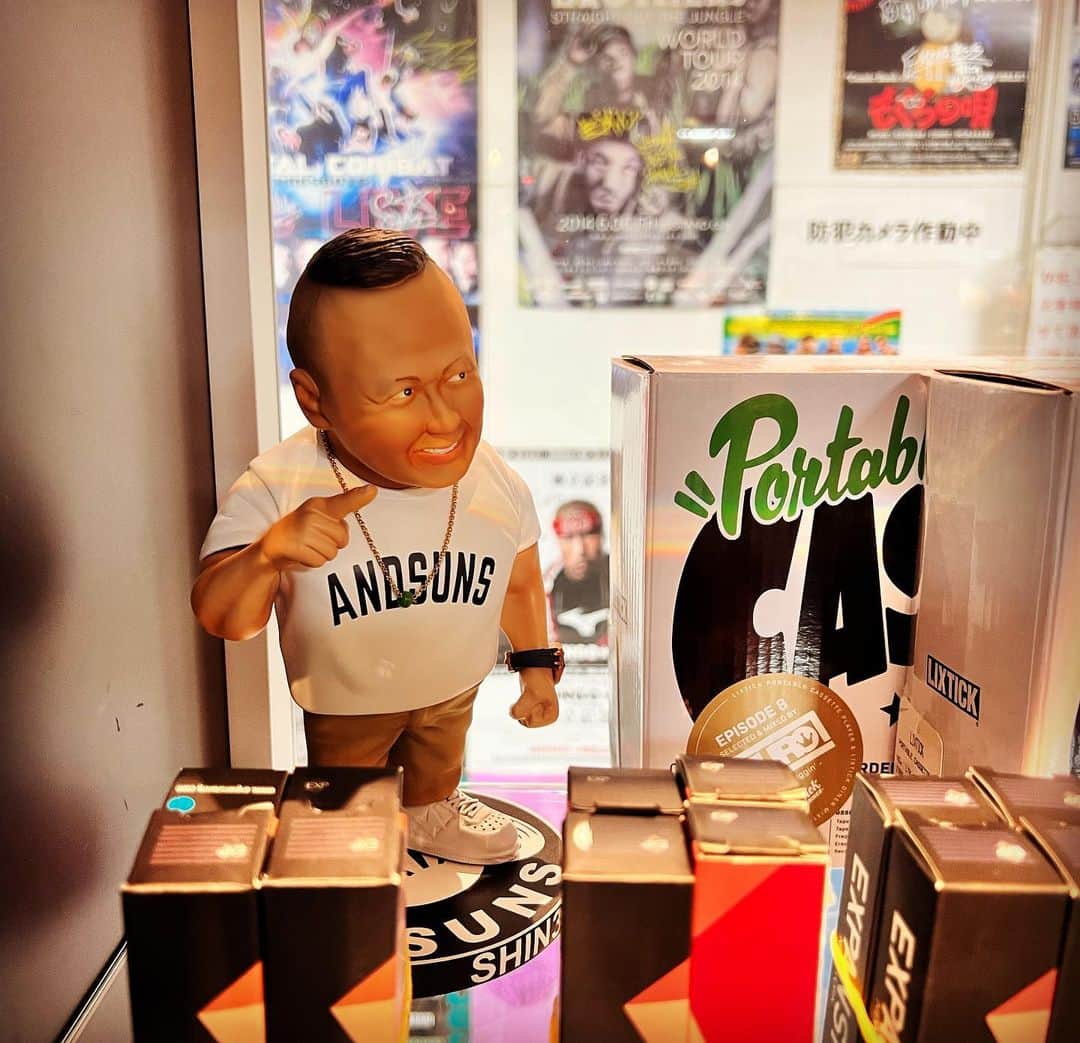 RYO the SKYWALKERのインスタグラム：「MIAMI SHINE deh yah inna FIVE STARRR  @miamishine @fivestarosaka」