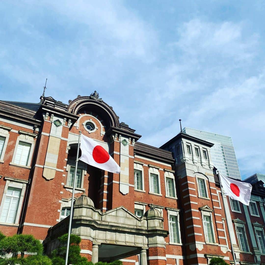 服部円のインスタグラム：「いつどんな形で振り返ることになるかわからないので東京駅の記録を🇯🇵  #東京駅 2023年5月」
