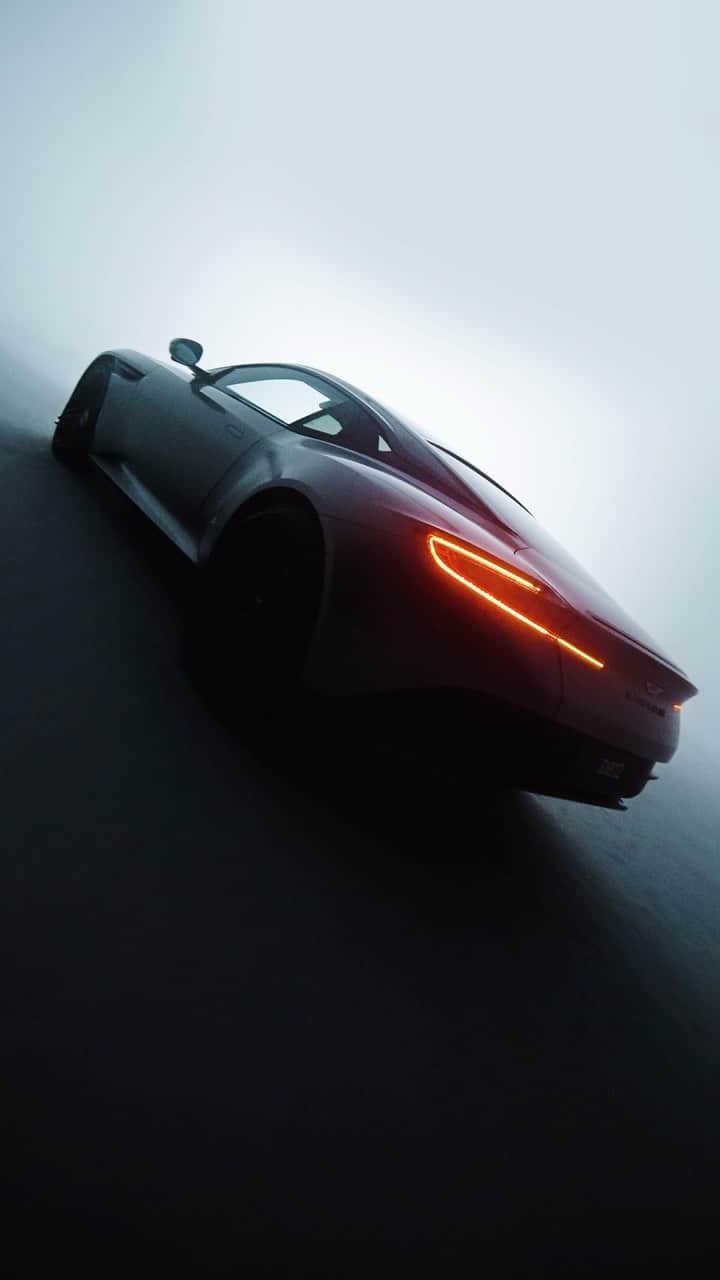 アストンマーチンのインスタグラム：「Empowering. Class-leading. Intuitive. DB12.   #AstonMartin #DB12 #ICONDRIVEN」