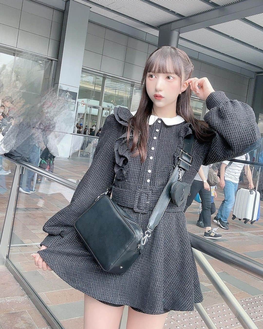 藤城なみのインスタグラム：「お気に入りのワンピースです🐰」