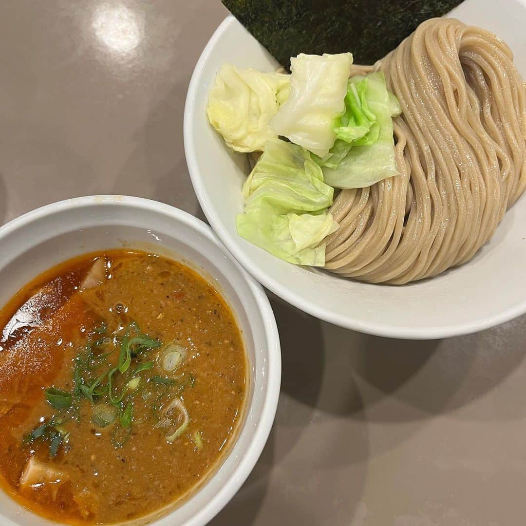 秦はるかのグルメインスタ