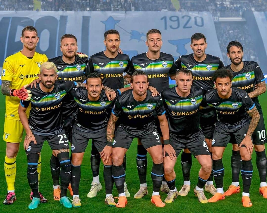 パトリックのインスタグラム：「Felice di chiudere con una bella vittoria con tantissimi tifosi al nostro seguito. Volevamo il secondo posto, lo abbiamo ottenuto. AVANTI LAZIO 🦅」
