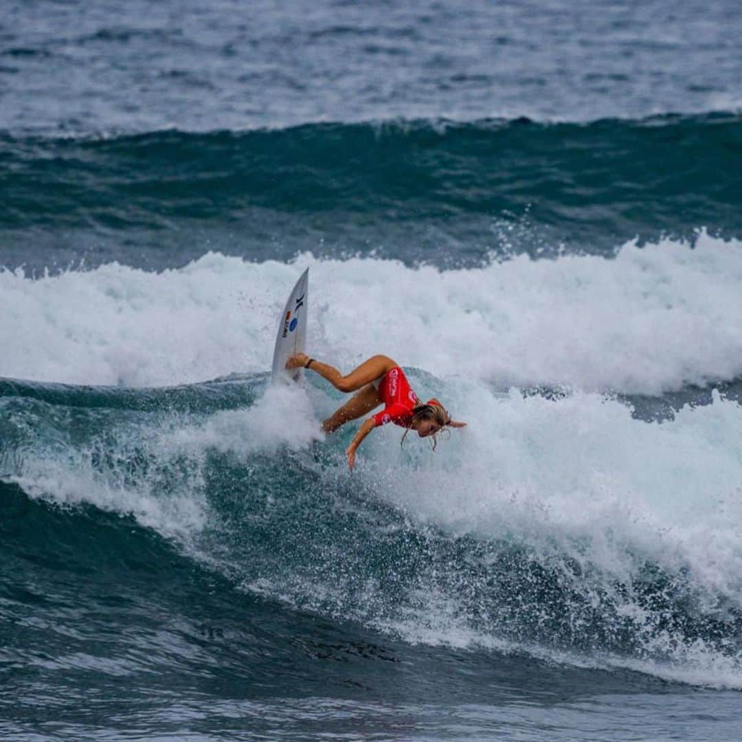 hurleyさんのインスタグラム写真 - (hurleyInstagram)「Some of our favorite moments with the crew at the 2023 Surf City El Salvador World Surfing Games‼️   📸 @isasurfing」6月4日 7時43分 - hurley