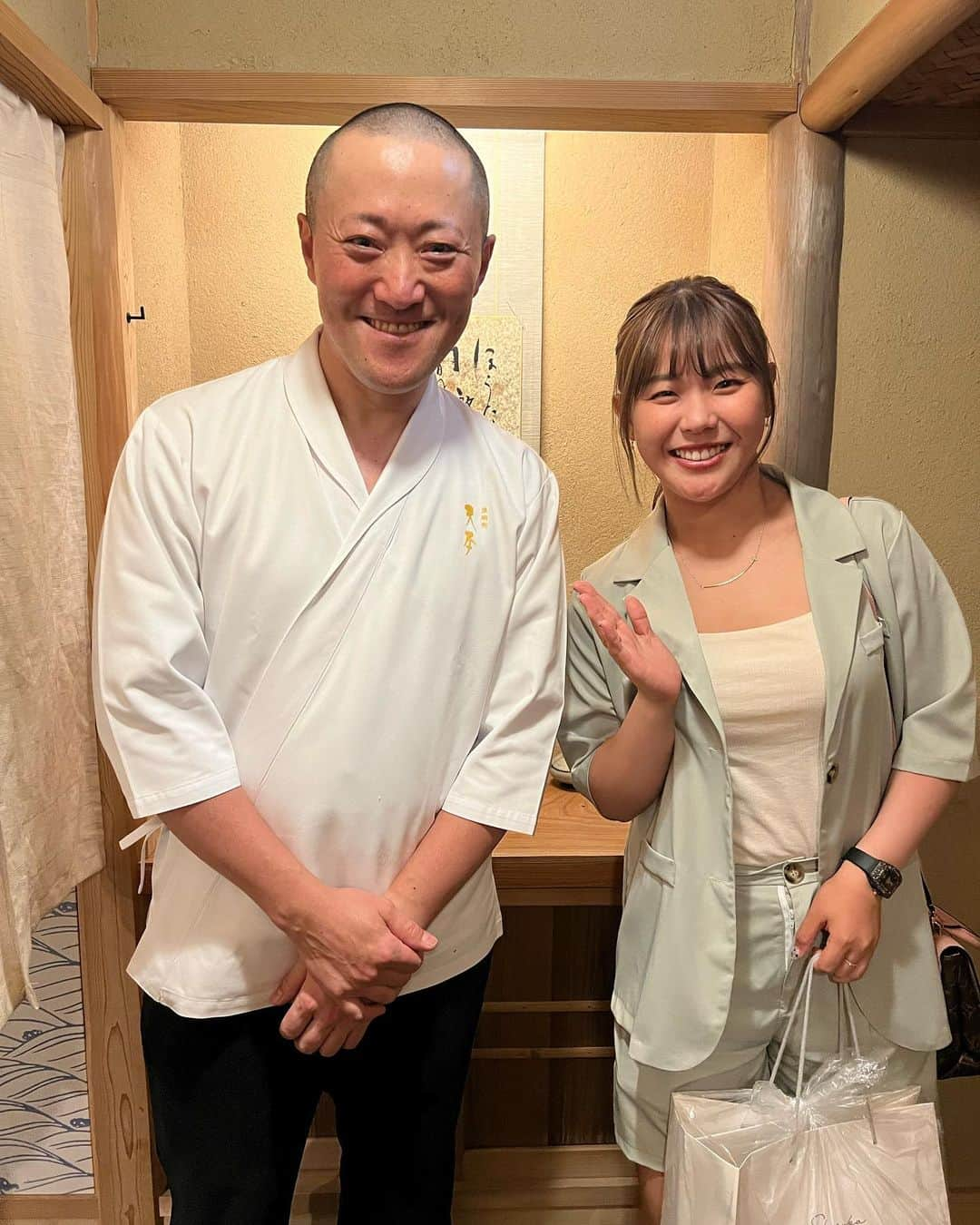 天本正通 のインスタグラム：「吉田優利プロ、ありがとうございました😍 ずっと応援📣してます⛳️✨  #吉田優利 #女子ゴルフ」