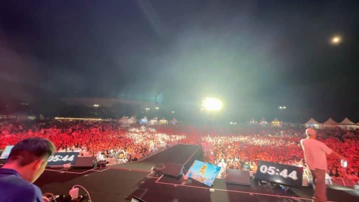 ゲコのインスタグラム：「관객 날씨 음악 곤충친구들 네박자가 딱 맞아떨어짐⚡️ @toneandmusicfestival」