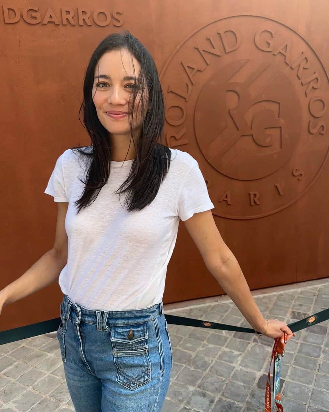 アリゼ・リムさんのインスタグラム写真 - (アリゼ・リムInstagram)「Touristing at @rolandgarros after the show ☺️ still feeling like a little child the minute I leave the mic in those alleys」6月4日 0時28分 - alizelim