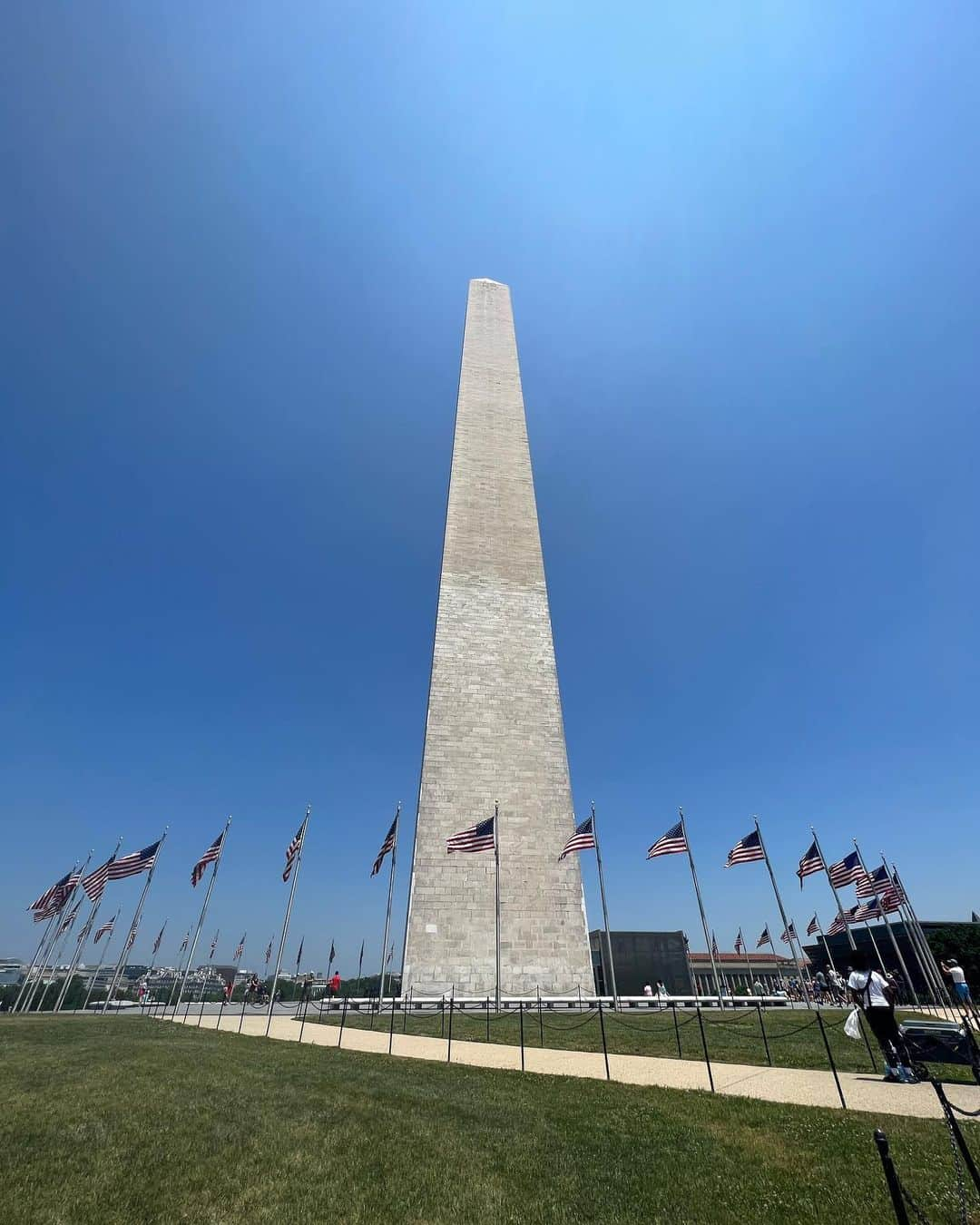 マディソン・チョックさんのインスタグラム写真 - (マディソン・チョックInstagram)「Field trip to DC for the Stars on Ice cast of 2023 🇺🇸🤗  #soifamily #soi2023 #starsonice #washingtondc」6月4日 0時59分 - chockolate02