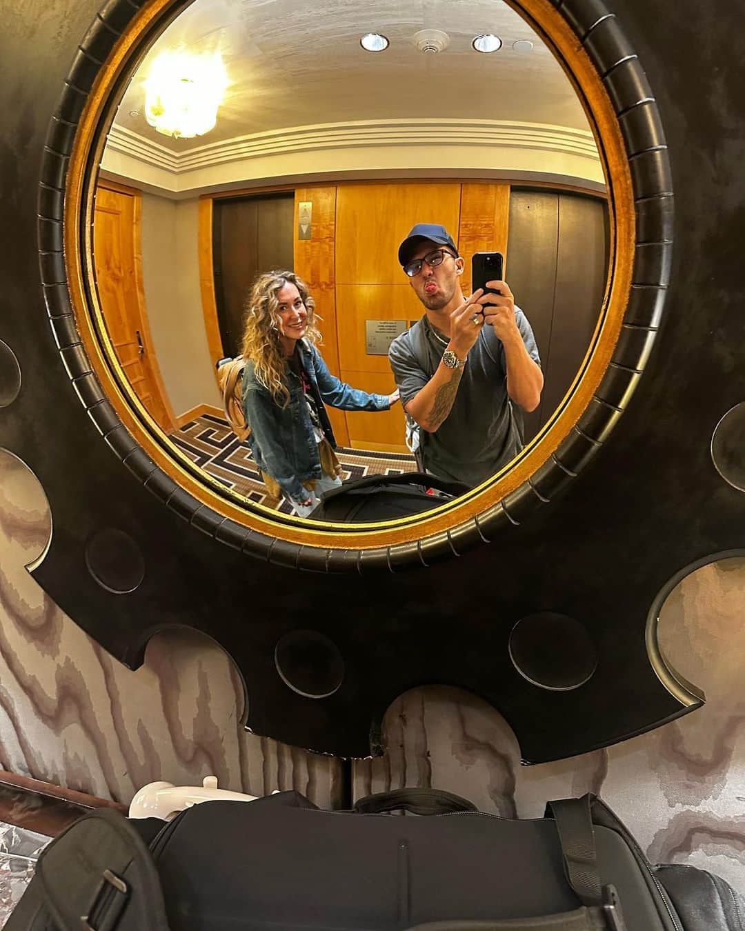 アレクサ・ヴェガのインスタグラム：「NYC photo dump :) ‘Twas a fun week!!!」