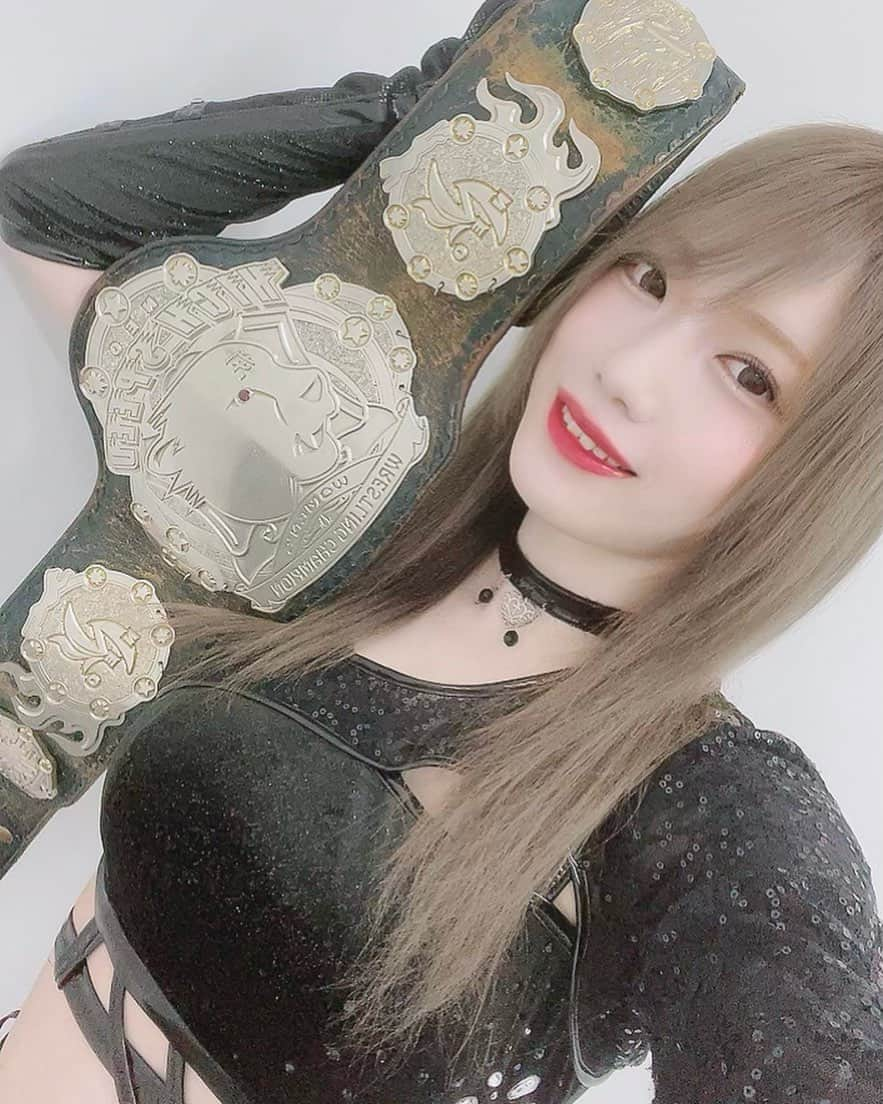 鹿島沙希のインスタグラム：「私の相棒『秒殺ニキ』 ・ #女子プロレスラー #スターダム #STARDOM #鹿島沙希」