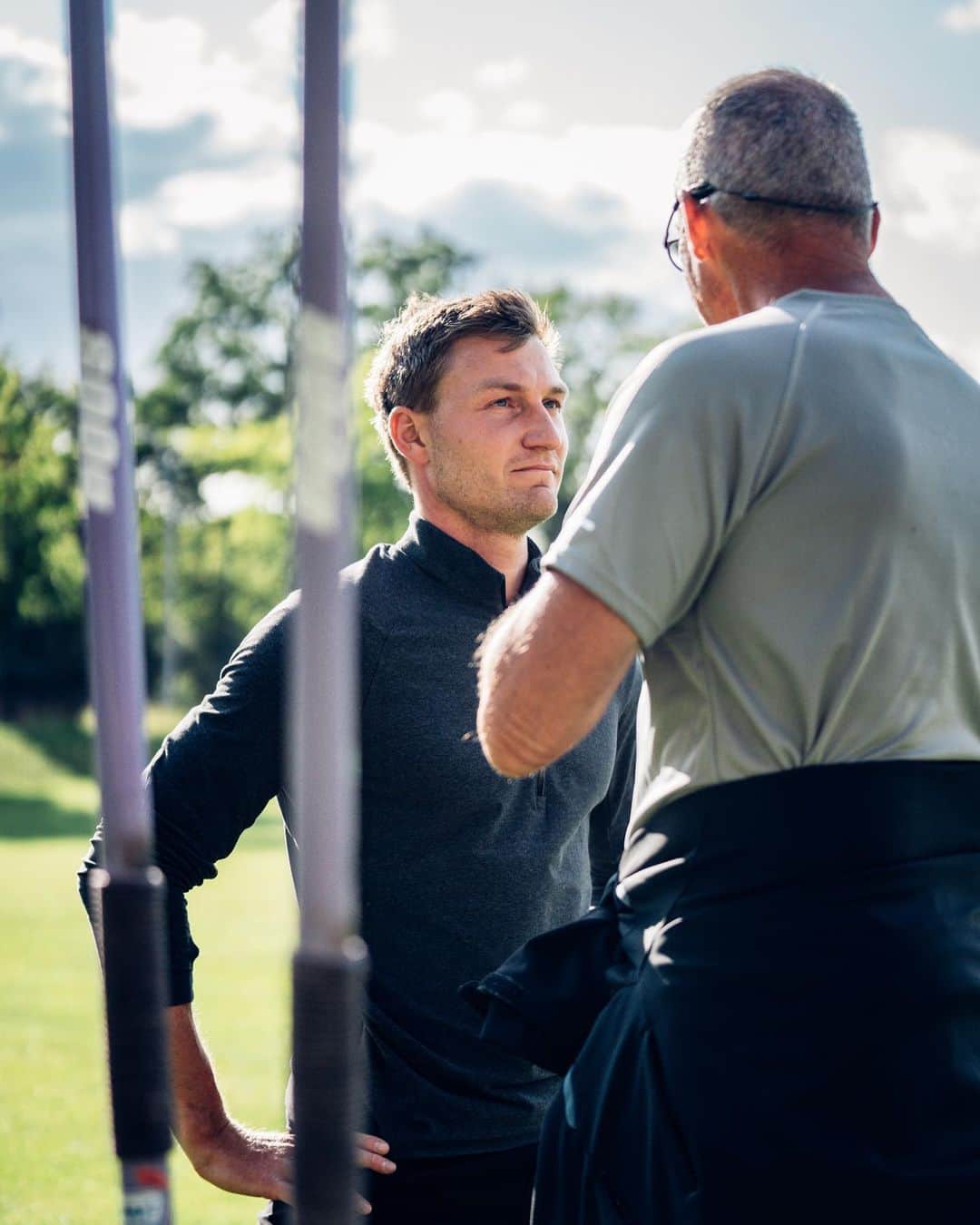 トーマス・レーラーのインスタグラム：「Life = Constant learning. Remember that. 🙏🏼   #team #coach #coaching #javelin #trackandfield #throw #thrower #throws shots by @takezonneveld」