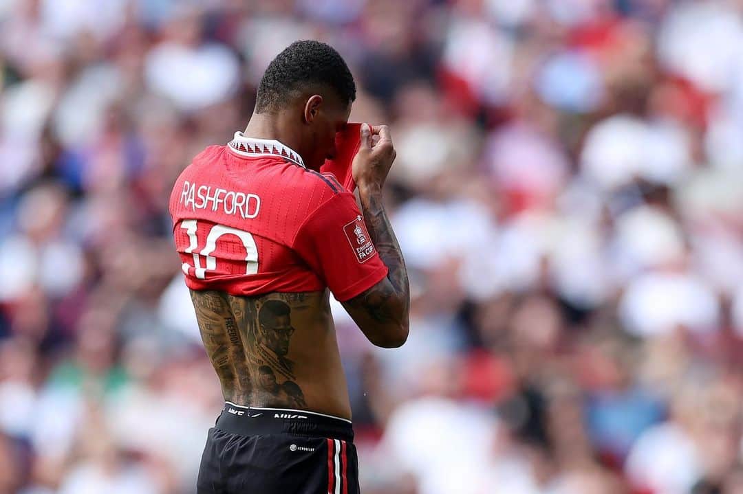 マーカス・ラッシュフォードのインスタグラム：「This game meant everything to us today, but it wasn't meant to be!   It's clear to see progress has been made over the season, but we still have to keep improving and come back even stronger next season.」